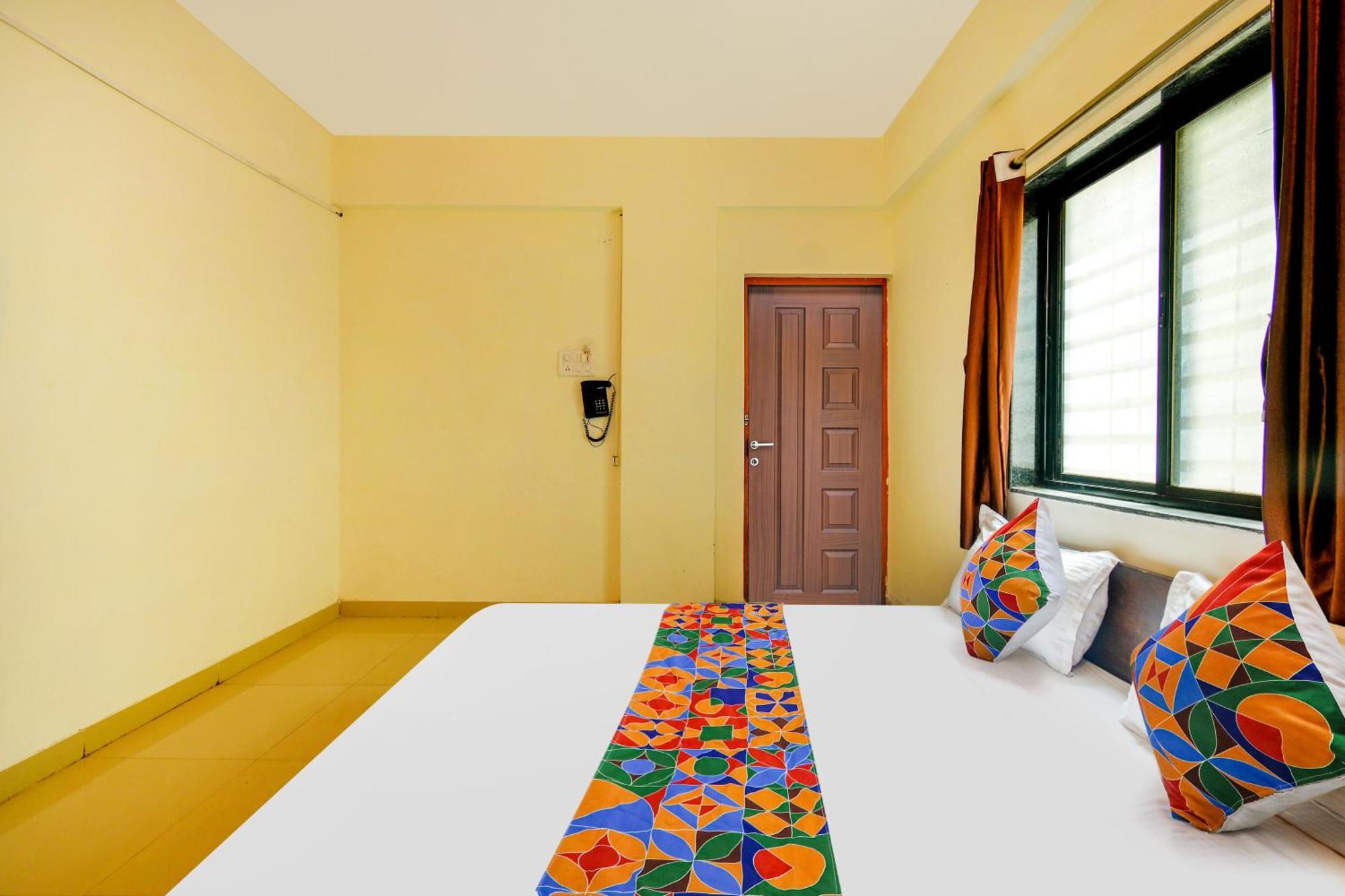 Hotel Fabexpress Srh - Nr Butterfly Park - Hinjawadi Exterior foto