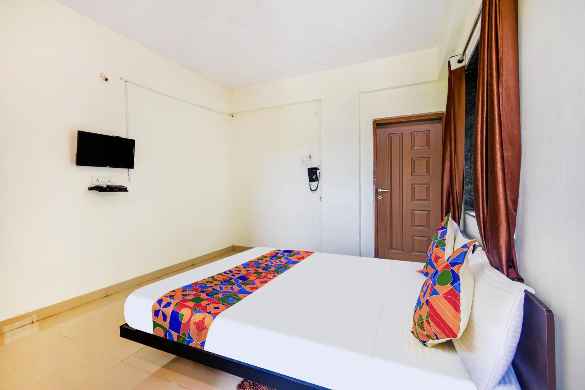 Hotel Fabexpress Srh - Nr Butterfly Park - Hinjawadi Exterior foto